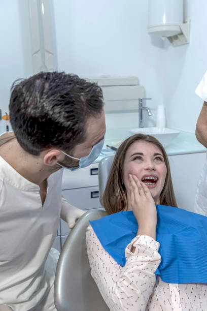 Best Weekend Emergency Dentist in Calcium, NY